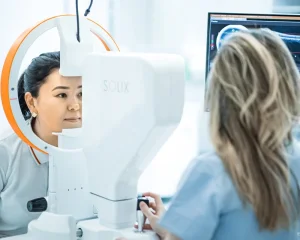 Федеральный центр офтальмологии и микрохирургии глаза YourMed на Молодёжной улице Фото 2